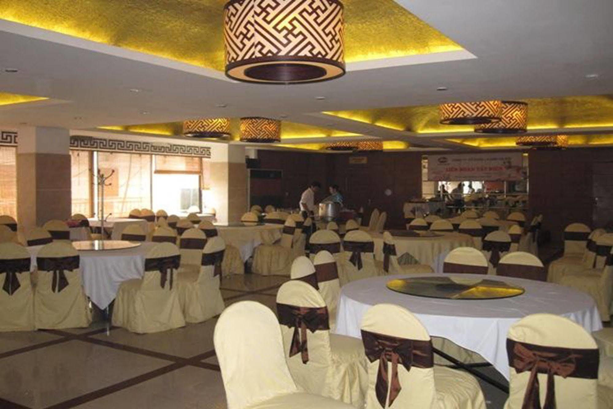 Oasis Hanoi Hotel 外观 照片